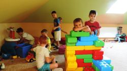 Grupa "Puchatków" w czasie zabawy