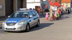 W tym wyjątkowym pochodzie eskorty policji nie mogło zabraknąć