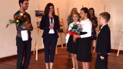 dziękując za przybycie